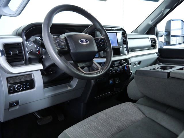 Certified 2024 Ford F250 XLT AWD/4WD image 17