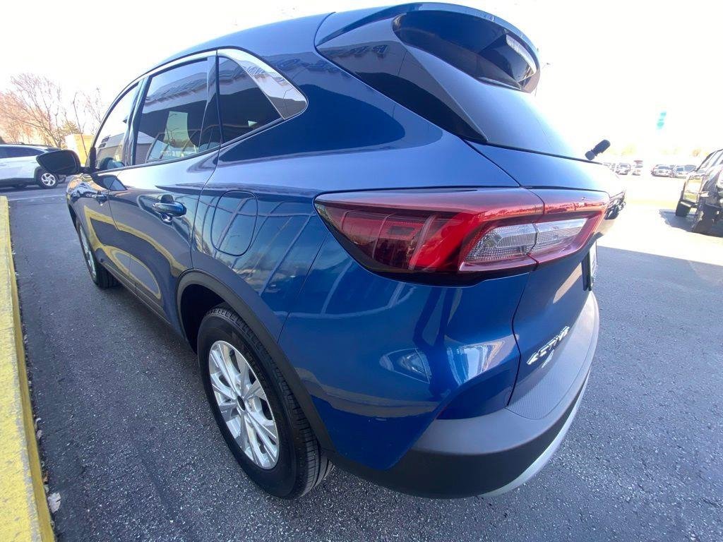 Certified 2023 Ford Escape Active w/ Cold Weather Package FWD image 13