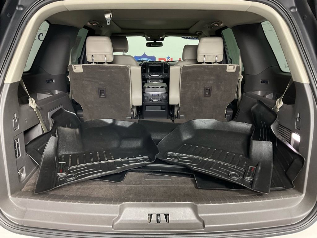 Certified 2018 Ford Expedition Limited w/ Equipment Group 301A image 11