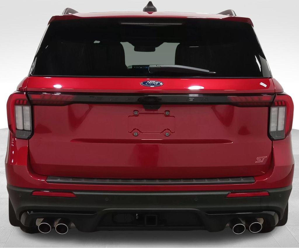 Certified 2025 Ford Explorer ST AWD/4WD image 4