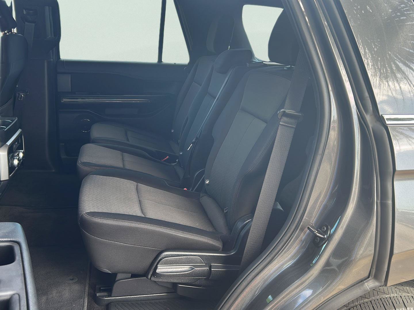 Certified 2020 Ford Expedition XLT RWD image 19