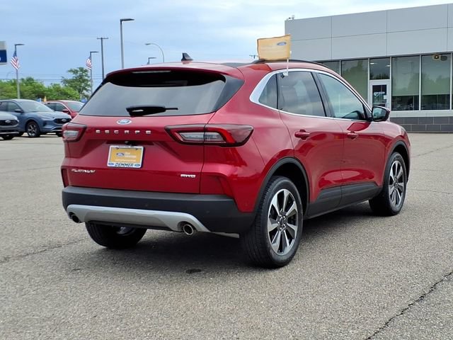 Certified 2023 Ford Escape Platinum w/ Premium Technology Package AWD/4WD image 6