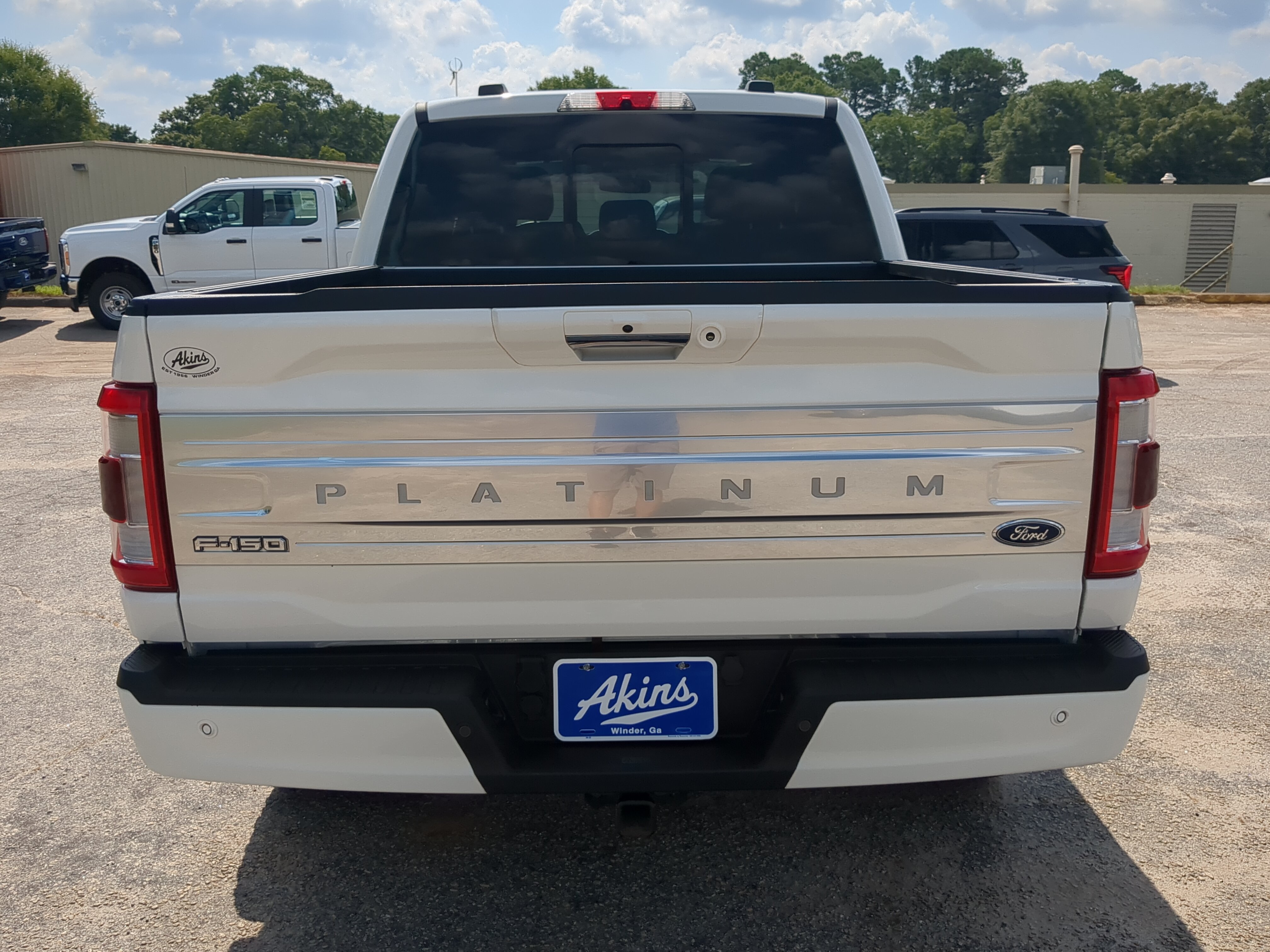 Certified 2022 Ford F150 Platinum w/ Equipment Group 701A High AWD/4WD image 4