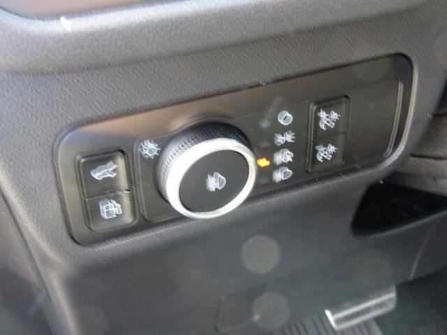 Certified 2024 Ford Escape ST-Line Select w/ Tech Pack #1 AWD/4WD image 17