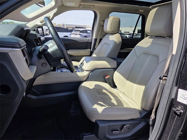 Certified 2023 Ford Expedition Max Limited image 9