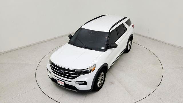 Certified 2020 Ford Explorer XLT w/ Equipment Group 202A AWD/4WD image 18