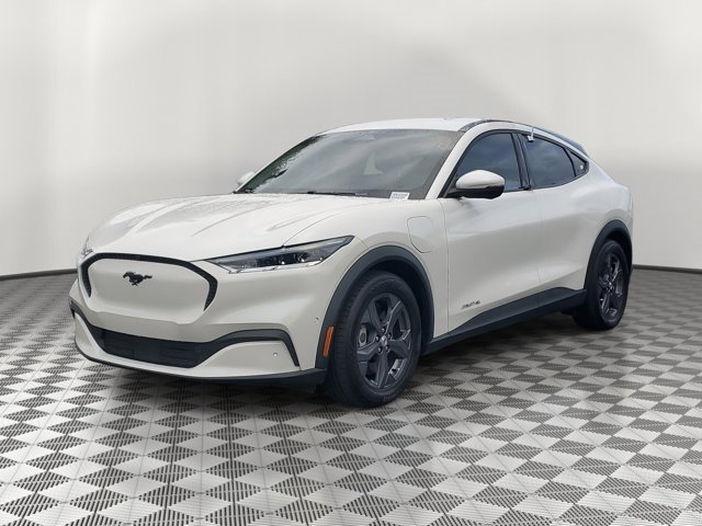 Certified 2021 Ford Mustang Mach-E Select w/ Comfort/Technology Package image 3