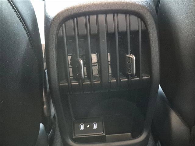 Used 2024 Hyundai Kona Limited AWD/4WD image 19