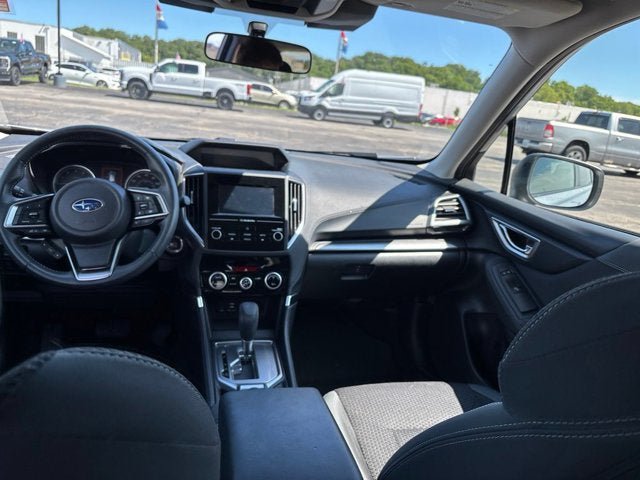 Used 2024 Subaru Forester Premium AWD/4WD image 19