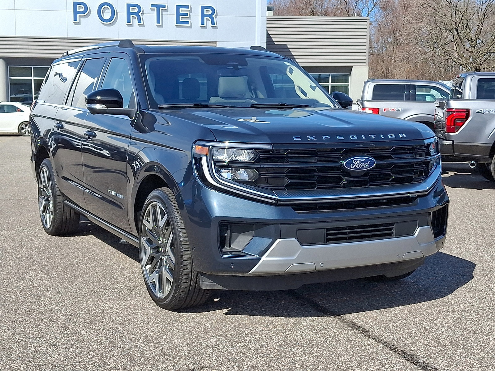 Certified 2025 Ford Expedition Max Platinum w/ Platinum Ultimate Package image 11