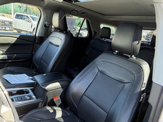 Certified 2023 Ford Explorer Limited w/ Limited Technology Package image 19