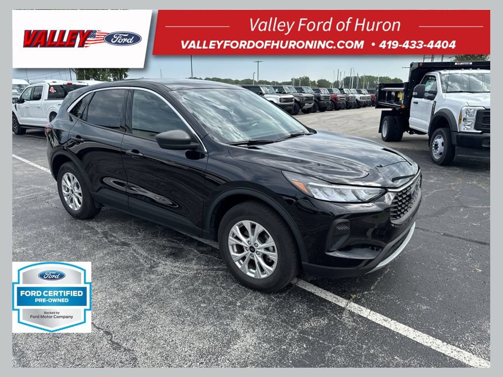 Certified 2024 Ford Escape Active AWD/4WD image 1