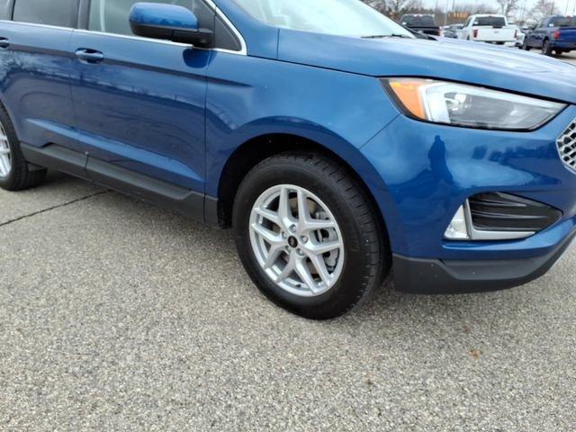 Certified 2024 Ford Edge SEL w/ Convenience Package AWD/4WD image 4