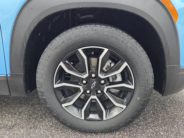 Used 2025 Chevrolet TrailBlazer ACTIV w/ Convenience Package FWD image 11