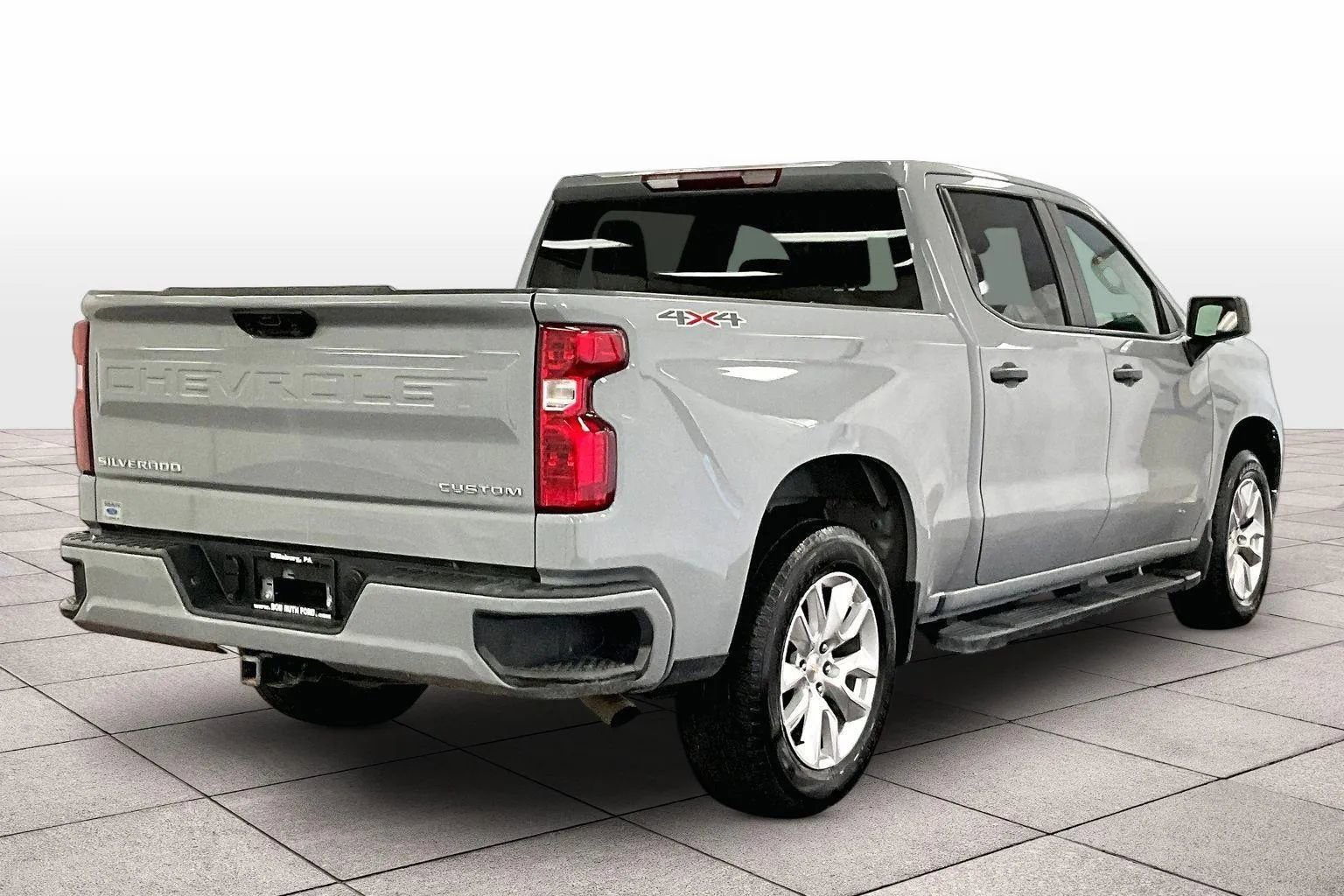 Used 2024 Chevrolet Silverado 1500 Custom image 11