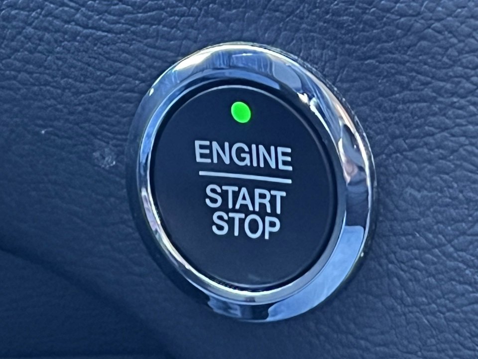 Certified 2022 Ford Edge SEL w/ Convenience Package image 33