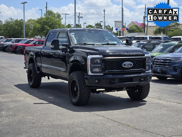 Certified 2023 Ford F250 Lariat w/ Lariat Ultimate Package AWD/4WD image 3