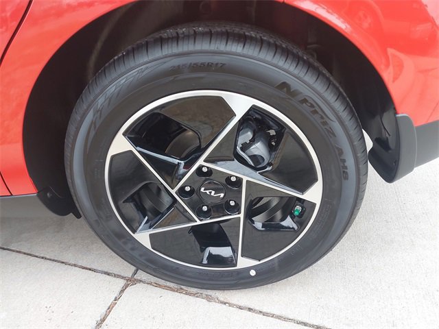 Used 2025 Kia Soul EX image 33