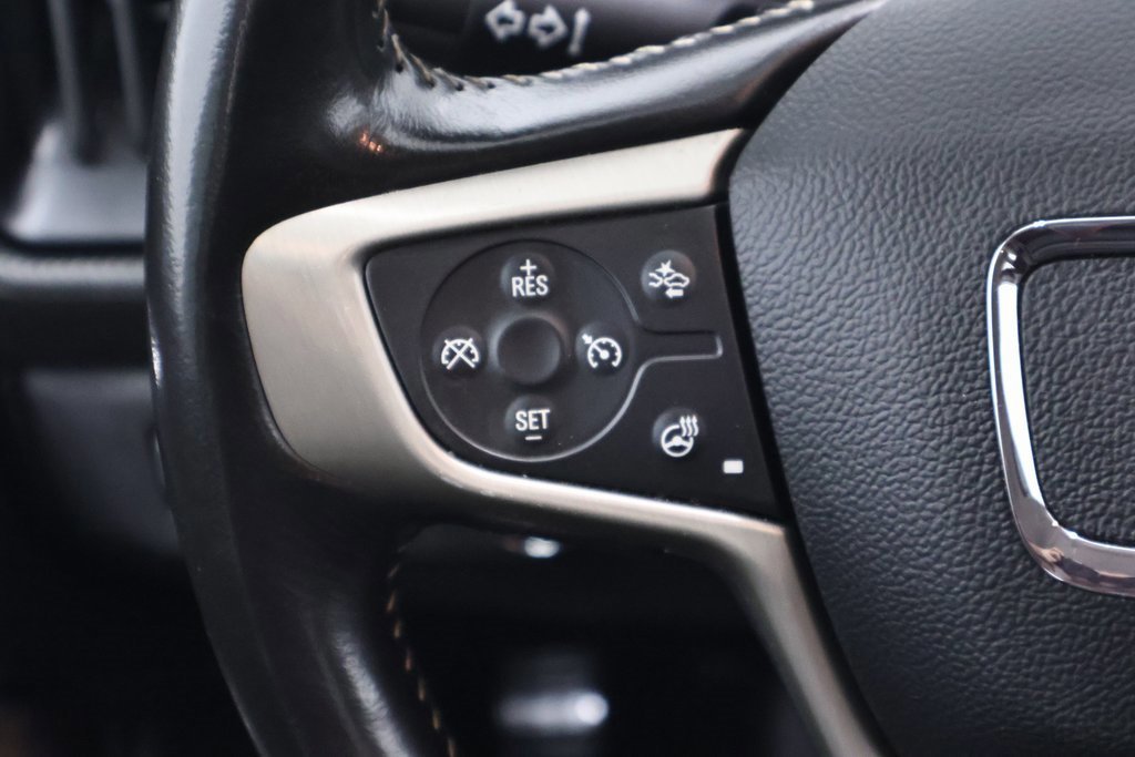 Used 2021 GMC Canyon Denali image 27