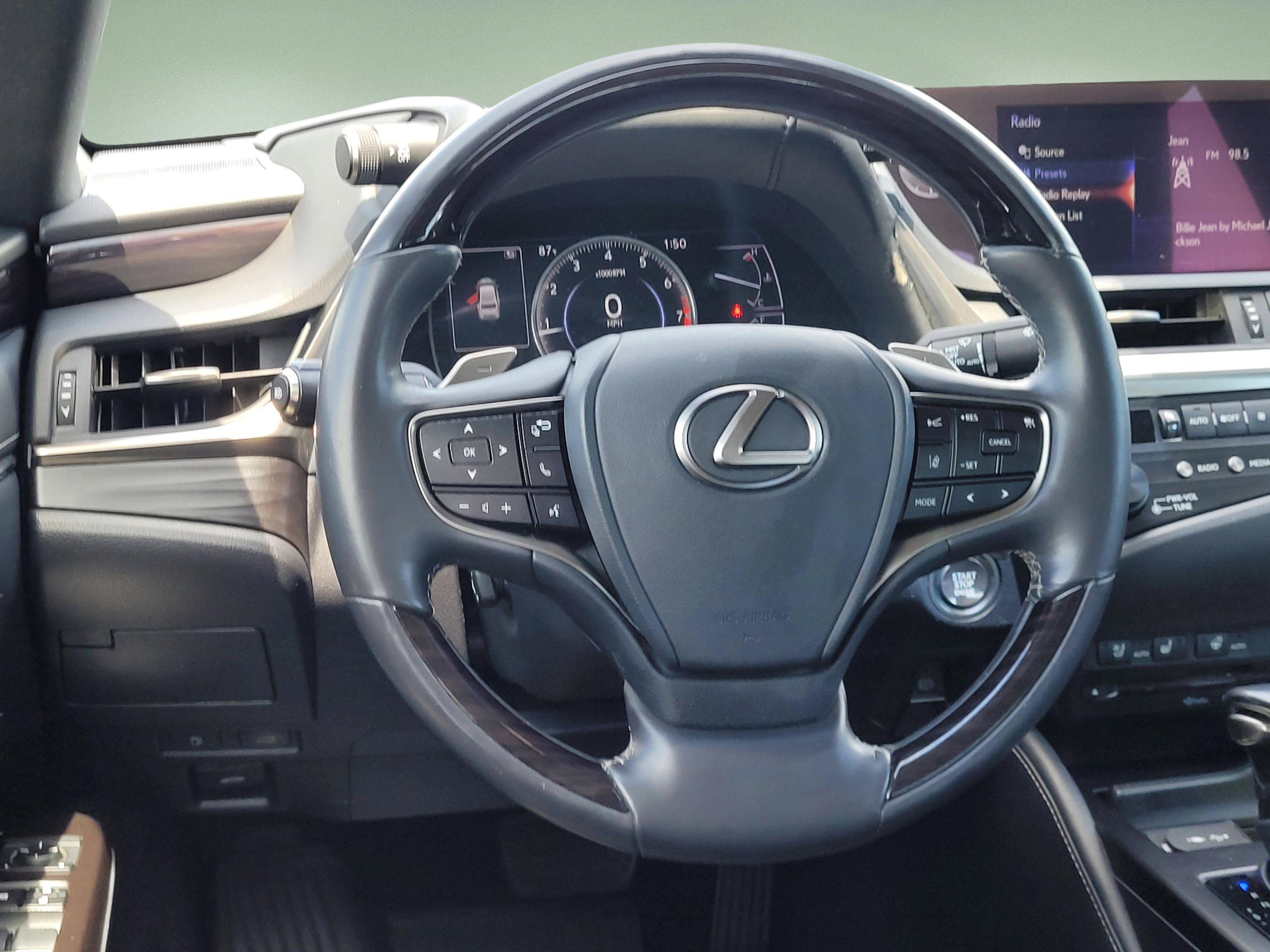 Used 2019 Lexus ES 350 w/ Premium Package FWD image 11