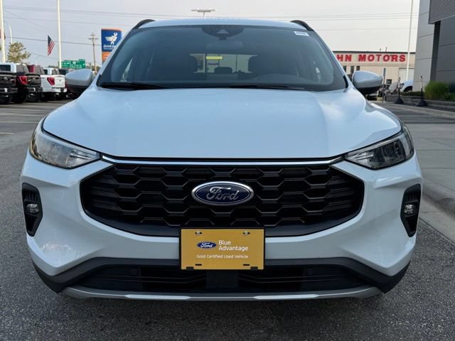 Certified 2025 Ford Escape ST-Line Select AWD/4WD image 39