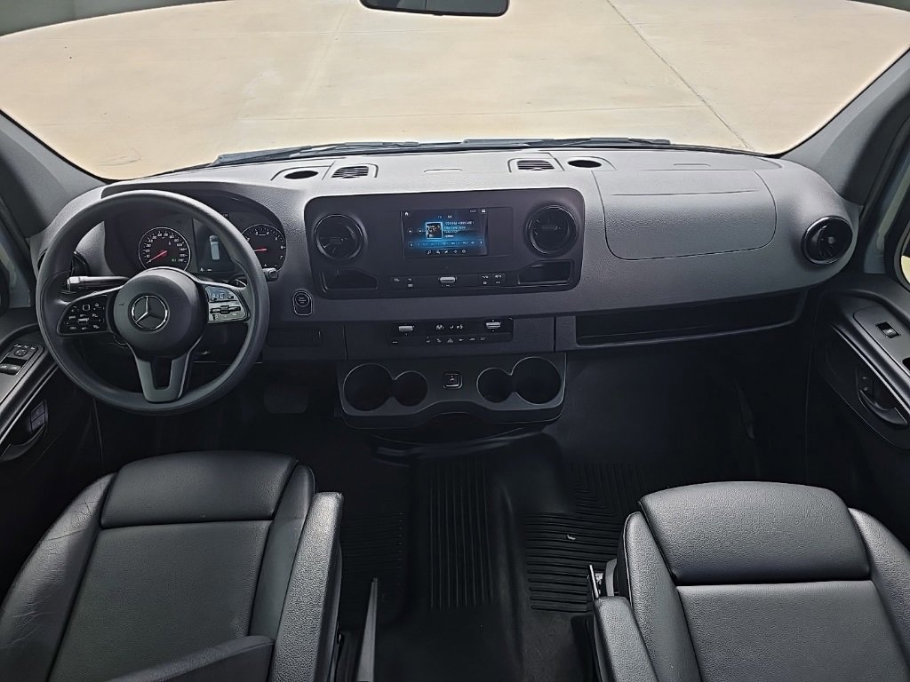 Used 2023 Mercedes-Benz Sprinter 1500 image 18