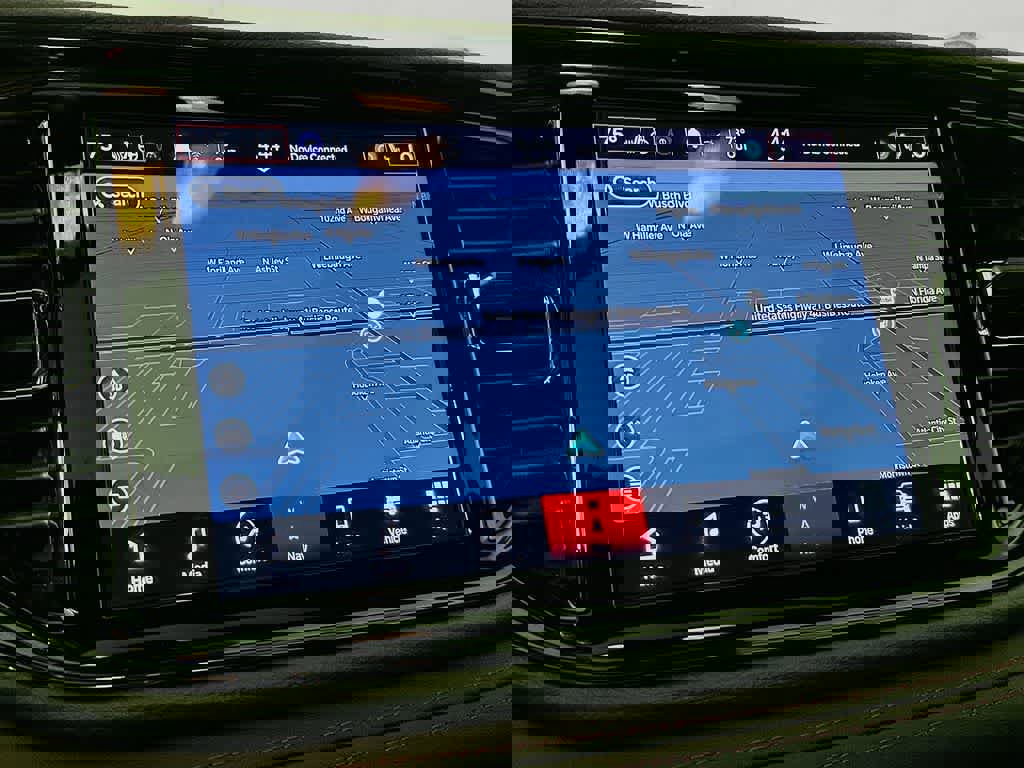 Used 2025 Dodge Durango R/T image 28