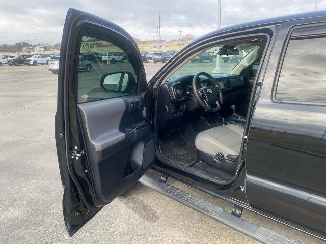 Used 2019 Toyota Tacoma SR w/ SR Convenience Package image 9