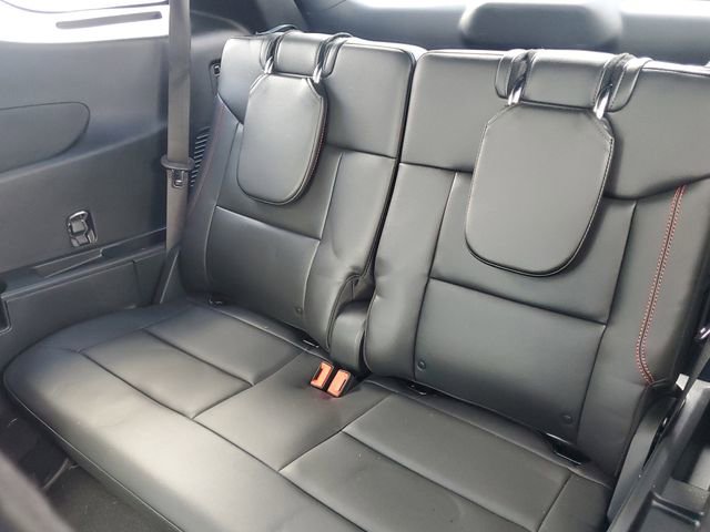 Certified 2024 Ford Explorer ST-Line w/ Class IV Trailer Tow Package image 25