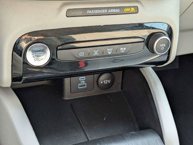 Certified 2023 Ford Escape SE FWD image 23