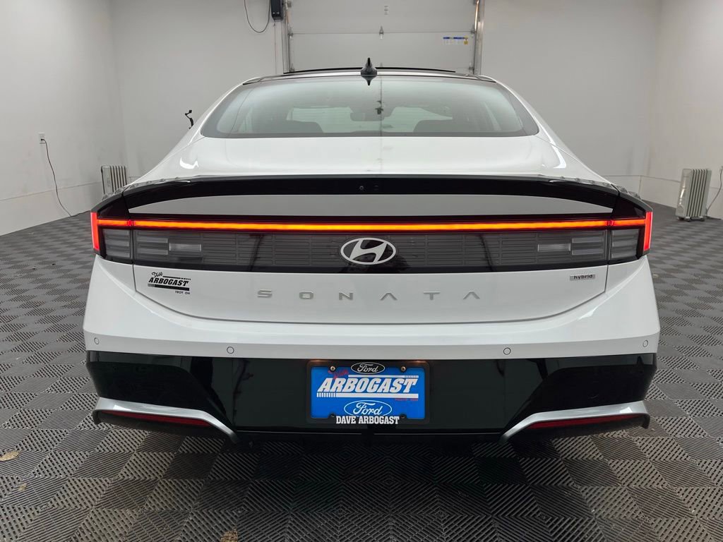 Used 2024 Hyundai Sonata Limited image 5