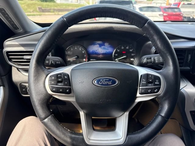 Certified 2023 Ford Explorer XLT w/ Equipment Group 202A AWD/4WD image 20