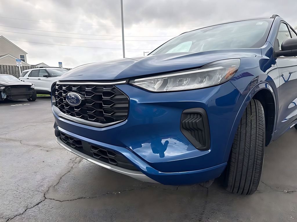 Certified 2023 Ford Escape ST-Line w/ Tech Pack #1 image 46