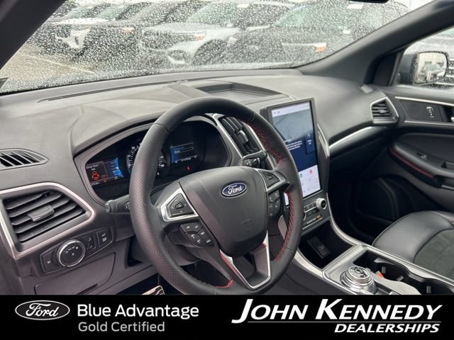Certified 2022 Ford Edge ST-Line AWD/4WD image 15