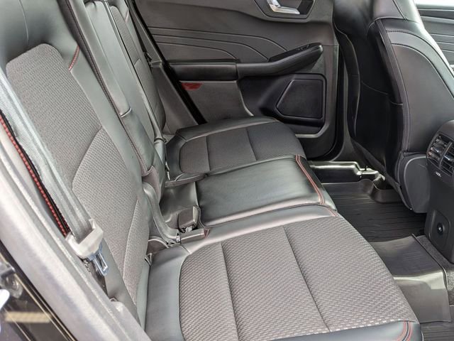 Certified 2024 Ford Escape ST-Line w/ Tech Pack #1 image 29