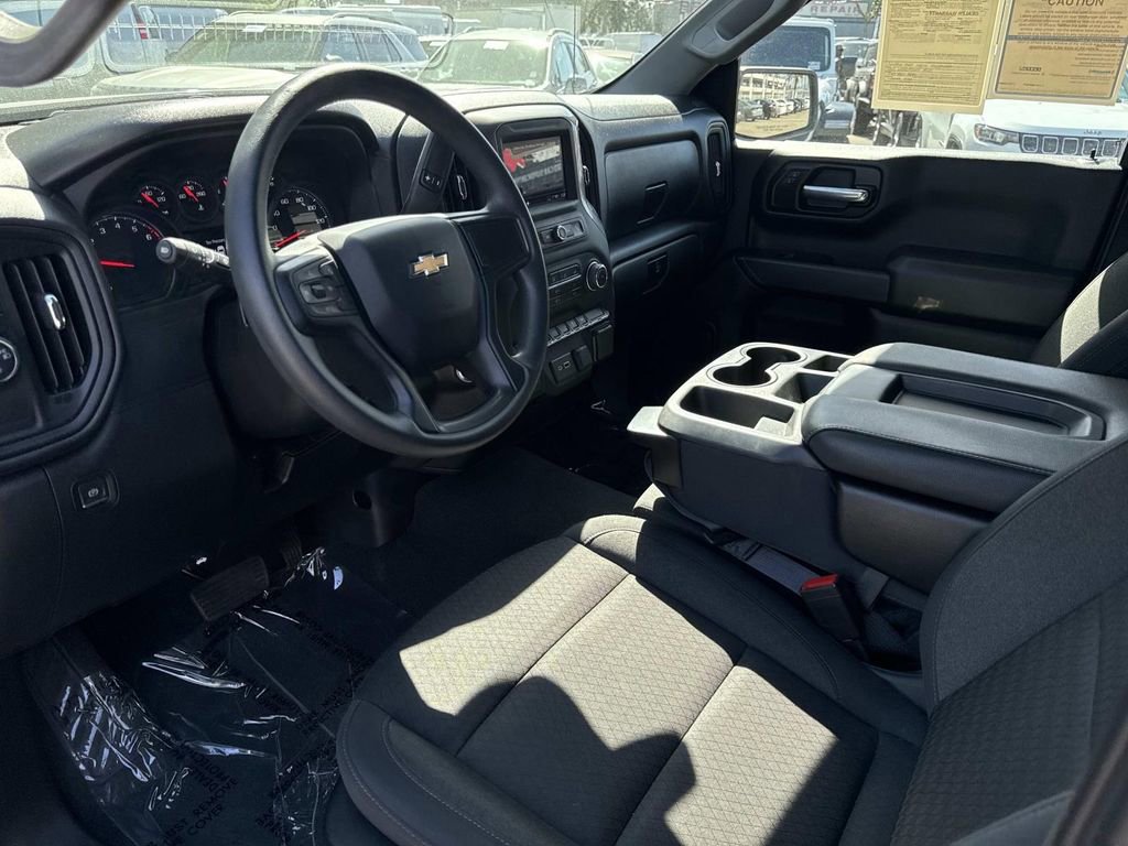 Used 2022 Chevrolet Silverado 1500 Custom RWD image 15