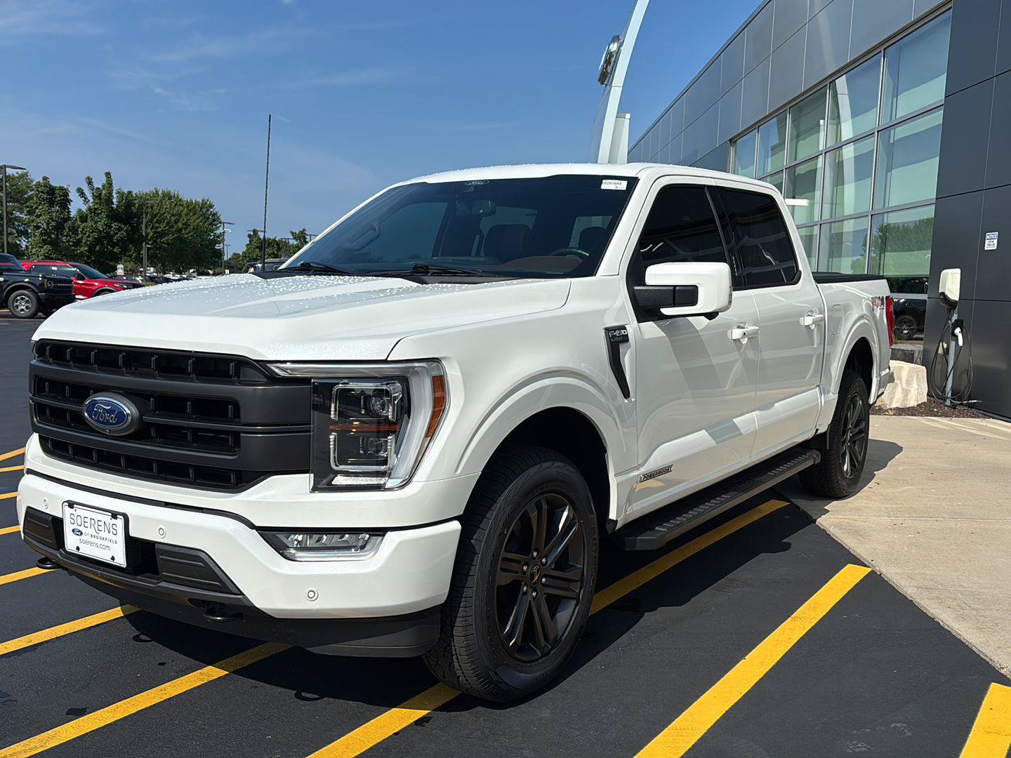 Certified 2022 Ford F150 Lariat w/ Equipment Group 502A High AWD/4WD image 3