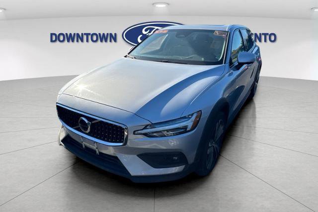 Used 2024 Volvo V60 B5 Cross Country Plus