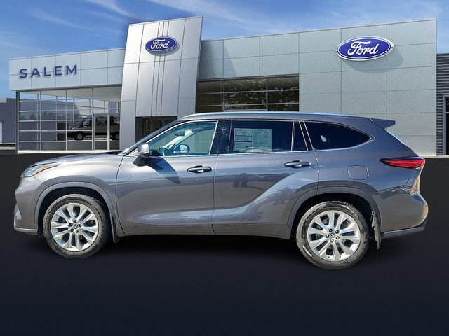 Used 2021 Toyota Highlander Limited AWD/4WD image 5