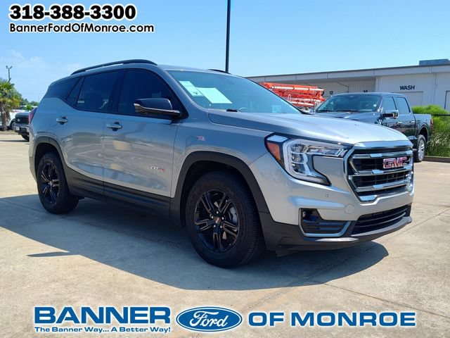 Used 2024 GMC Terrain AT4 w/ Infotainment Package II AWD/4WD image 11