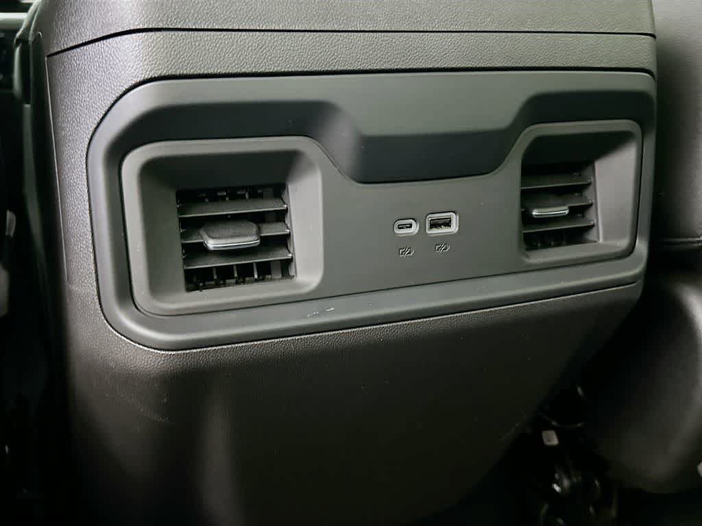 Used 2024 Chevrolet Silverado 1500 LT Trail Boss w/ Convenience Package II AWD/4WD image 13
