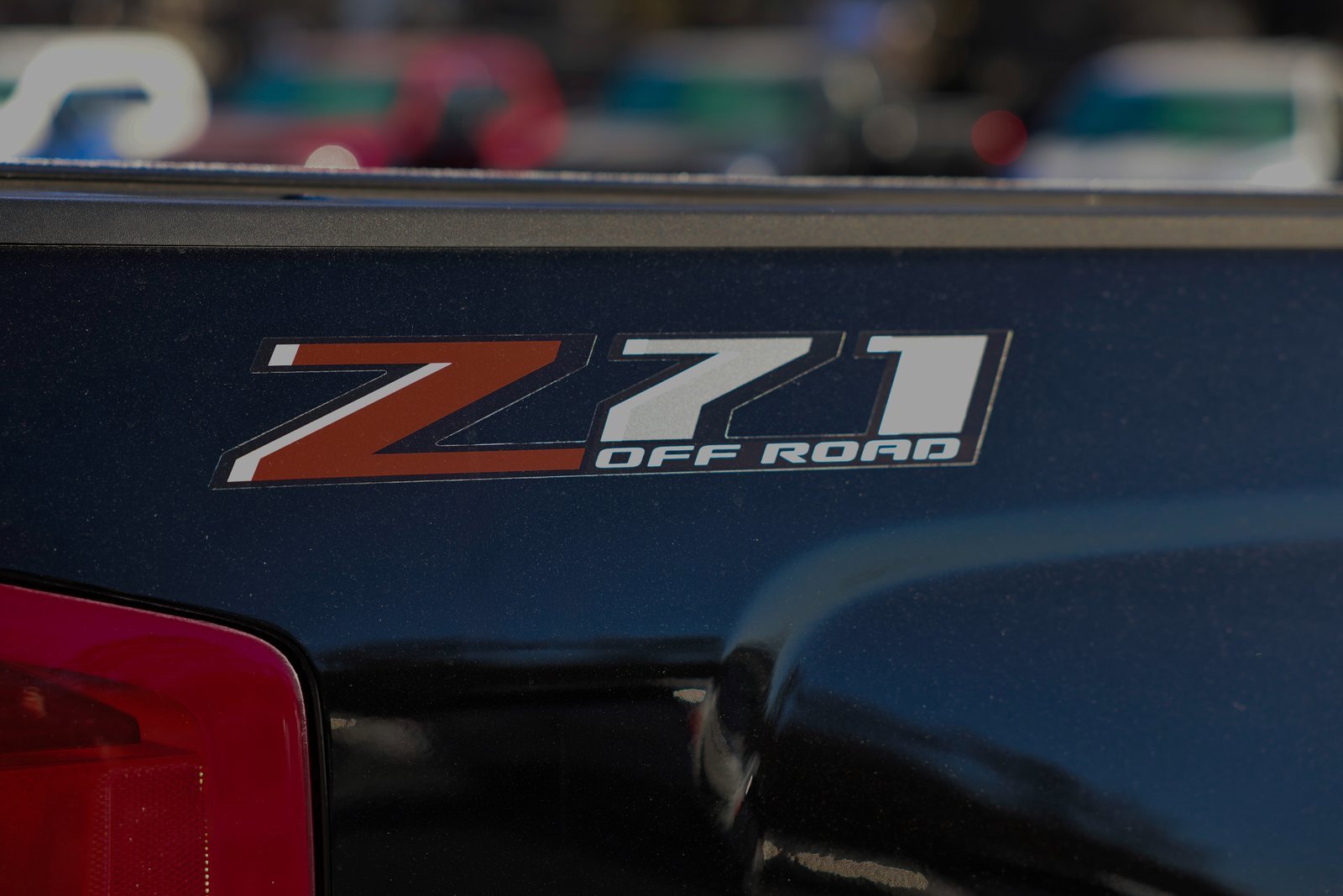 Used 2018 Chevrolet Silverado 1500 LTZ Z71 w/ LTZ Plus Package image 28