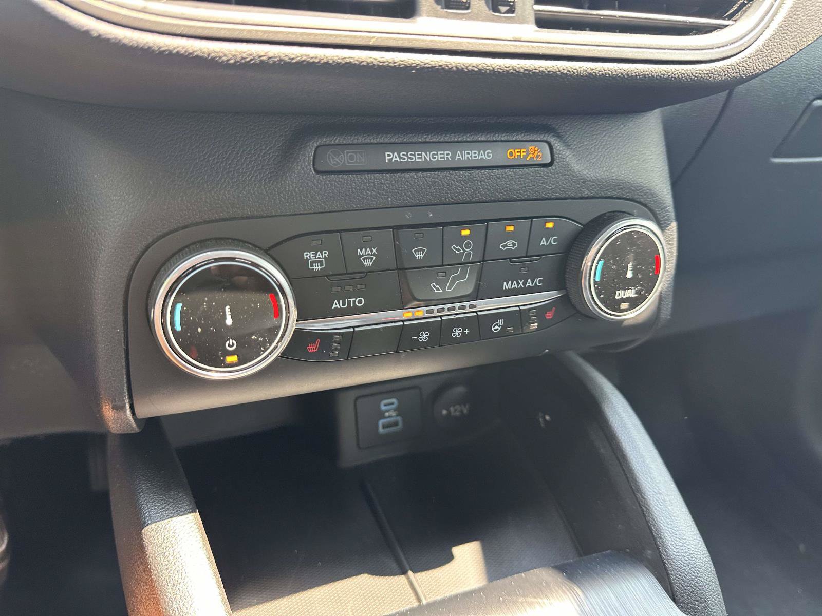 Certified 2023 Ford Escape Active AWD/4WD image 24