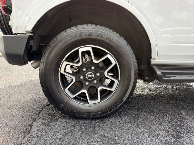 Certified 2025 Ford Bronco Outer Banks AWD/4WD image 33