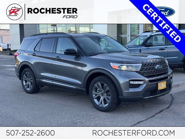 Certified 2022 Ford Explorer XLT w/ Equipment Group 202A AWD/4WD image 1