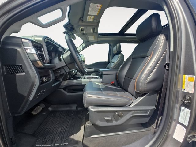 Certified 2025 Ford F350 Lariat w/ FX4 Off-Road Package AWD/4WD image 9