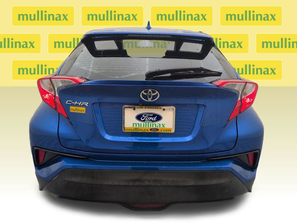 Used 2018 Toyota C-HR XLE FWD image 29
