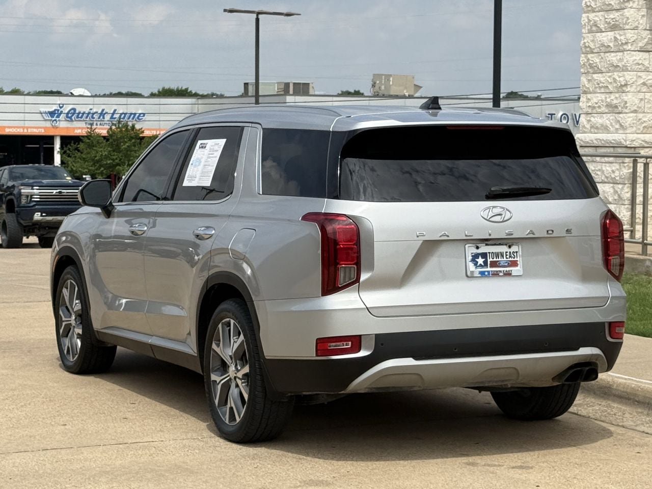Used 2021 Hyundai Palisade SEL FWD image 5