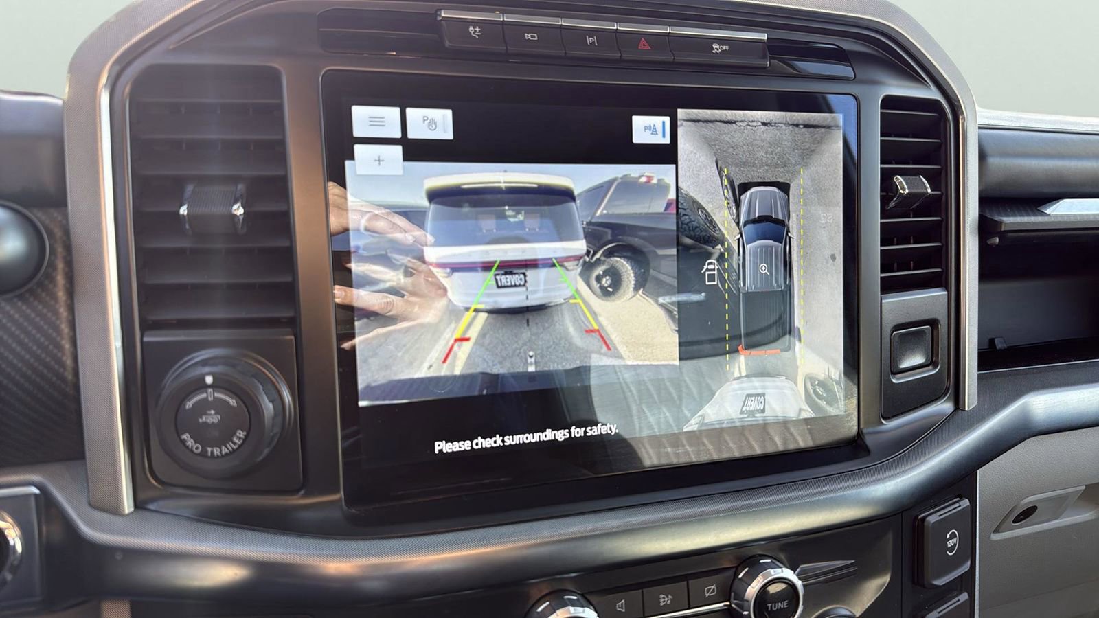 Certified 2022 Ford F150 Limited AWD/4WD image 19