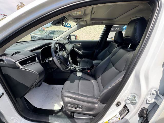 Used 2023 Toyota Corolla Cross XLE w/ Convenience Package FWD image 11